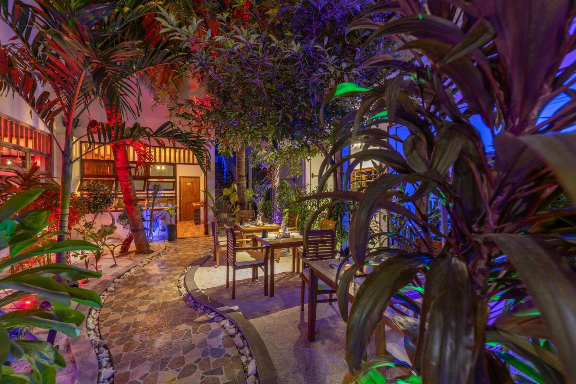 Kamadhoo Inn Dış mekan fotoğraf